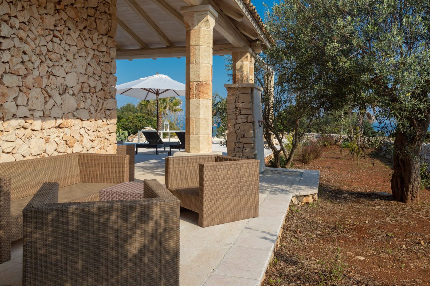 Villa in pietra, con Piscina vista mare_cod 108_10