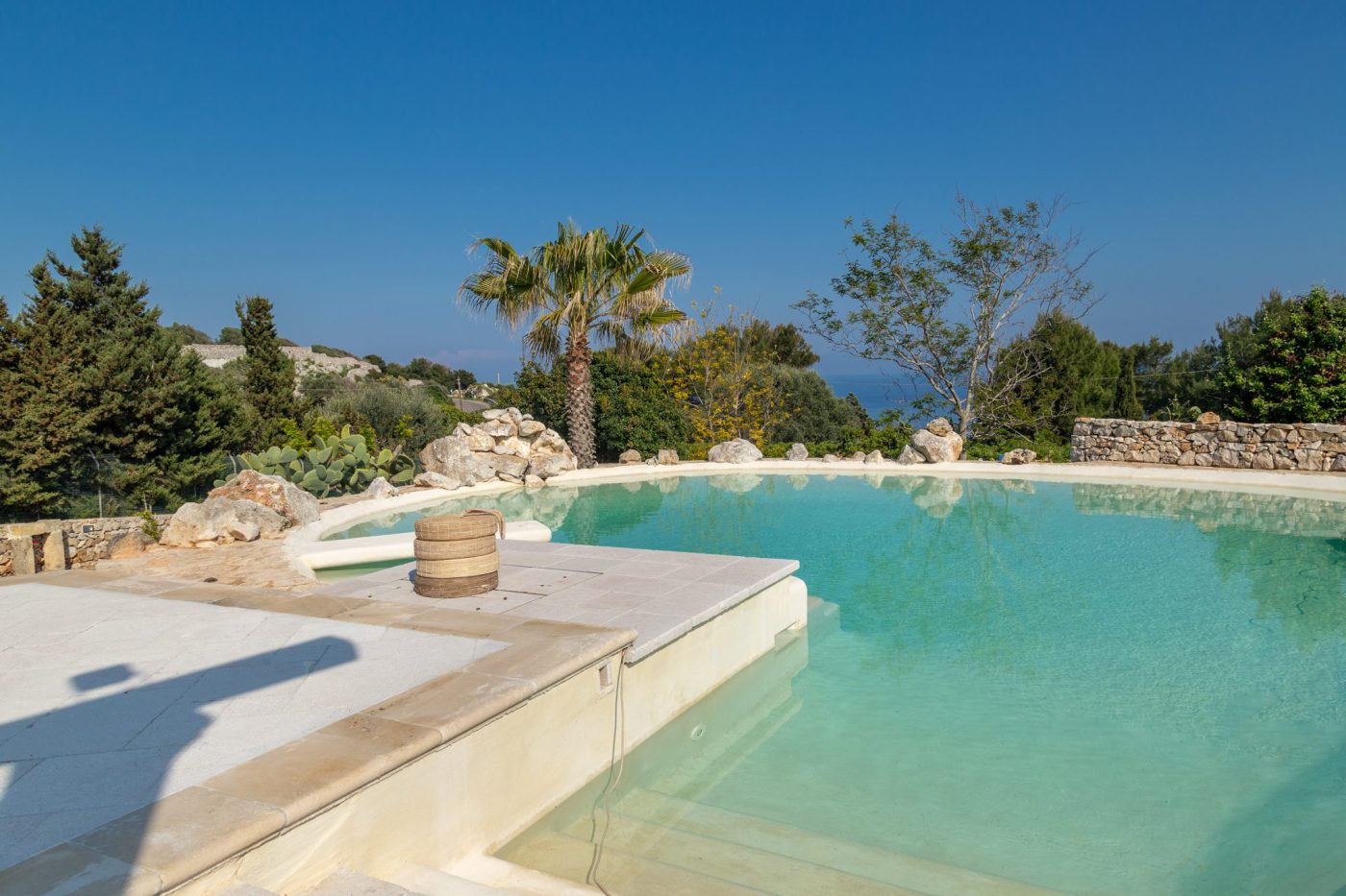 Villa in pietra, con Piscina vista mare_cod 108_3