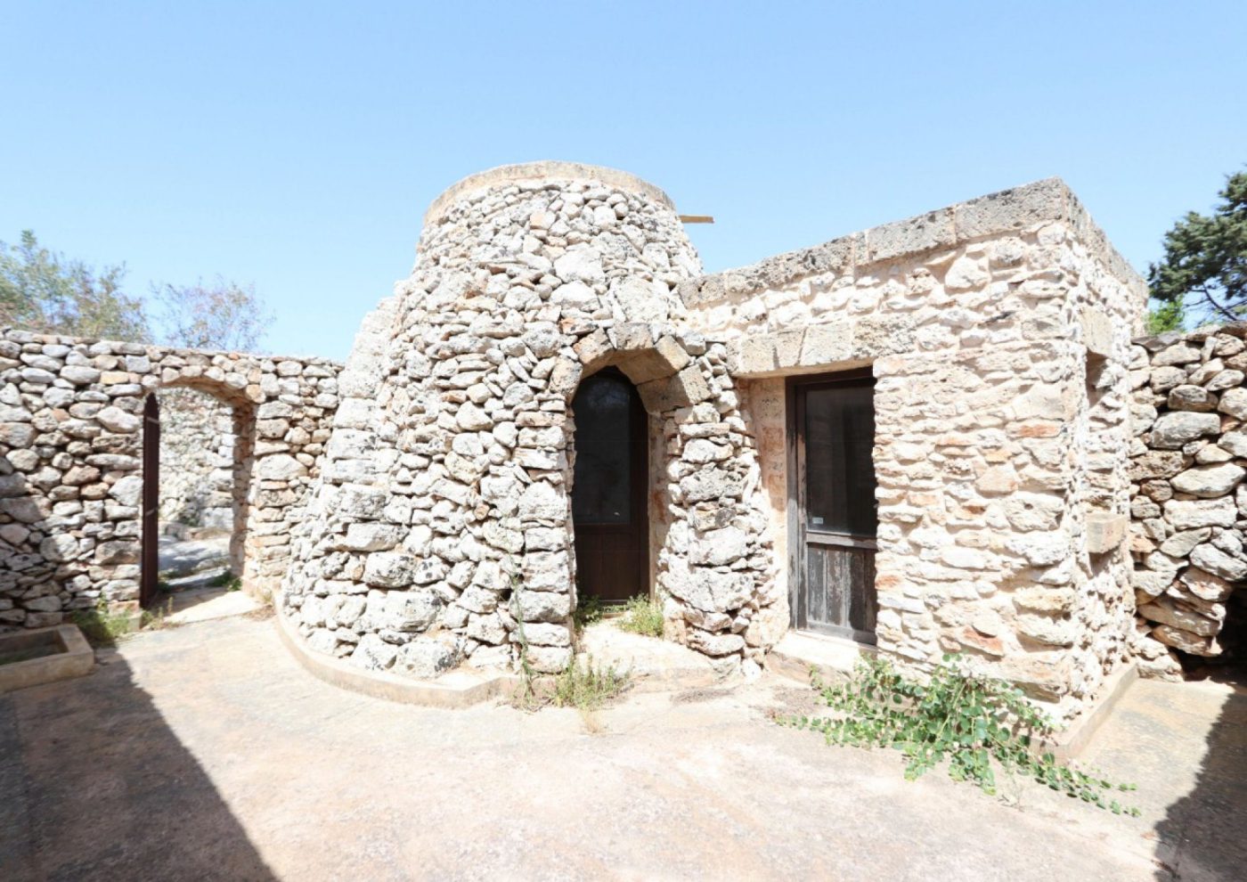 borgo_antico_in_pietra_ristrutturato_a_patu_10