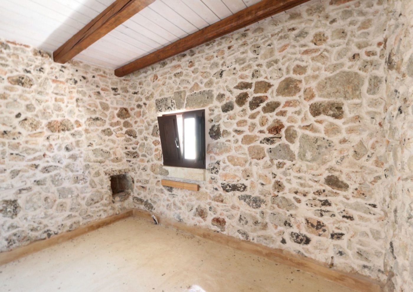 borgo_antico_in_pietra_ristrutturato_a_patu_21