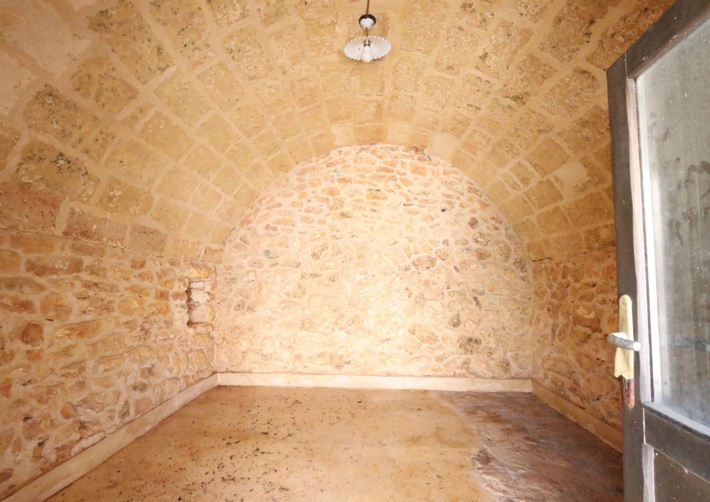 borgo_antico_in_pietra_ristrutturato_a_patu_24