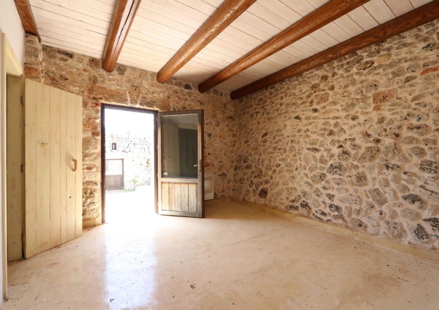 borgo_antico_in_pietra_ristrutturato_a_patu_26