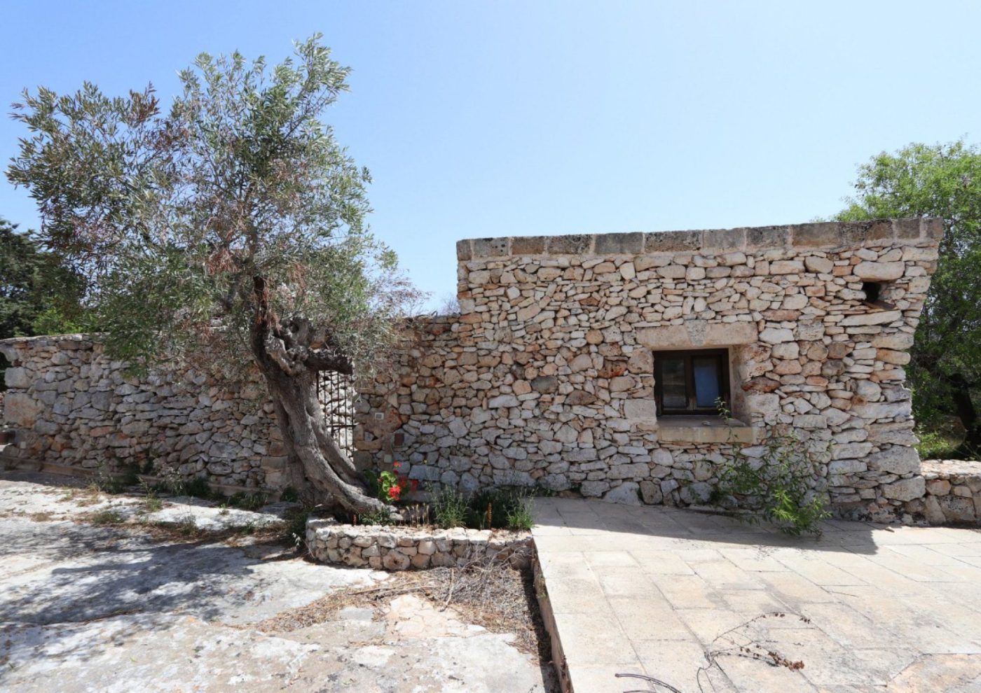 borgo_antico_in_pietra_ristrutturato_a_patu_6