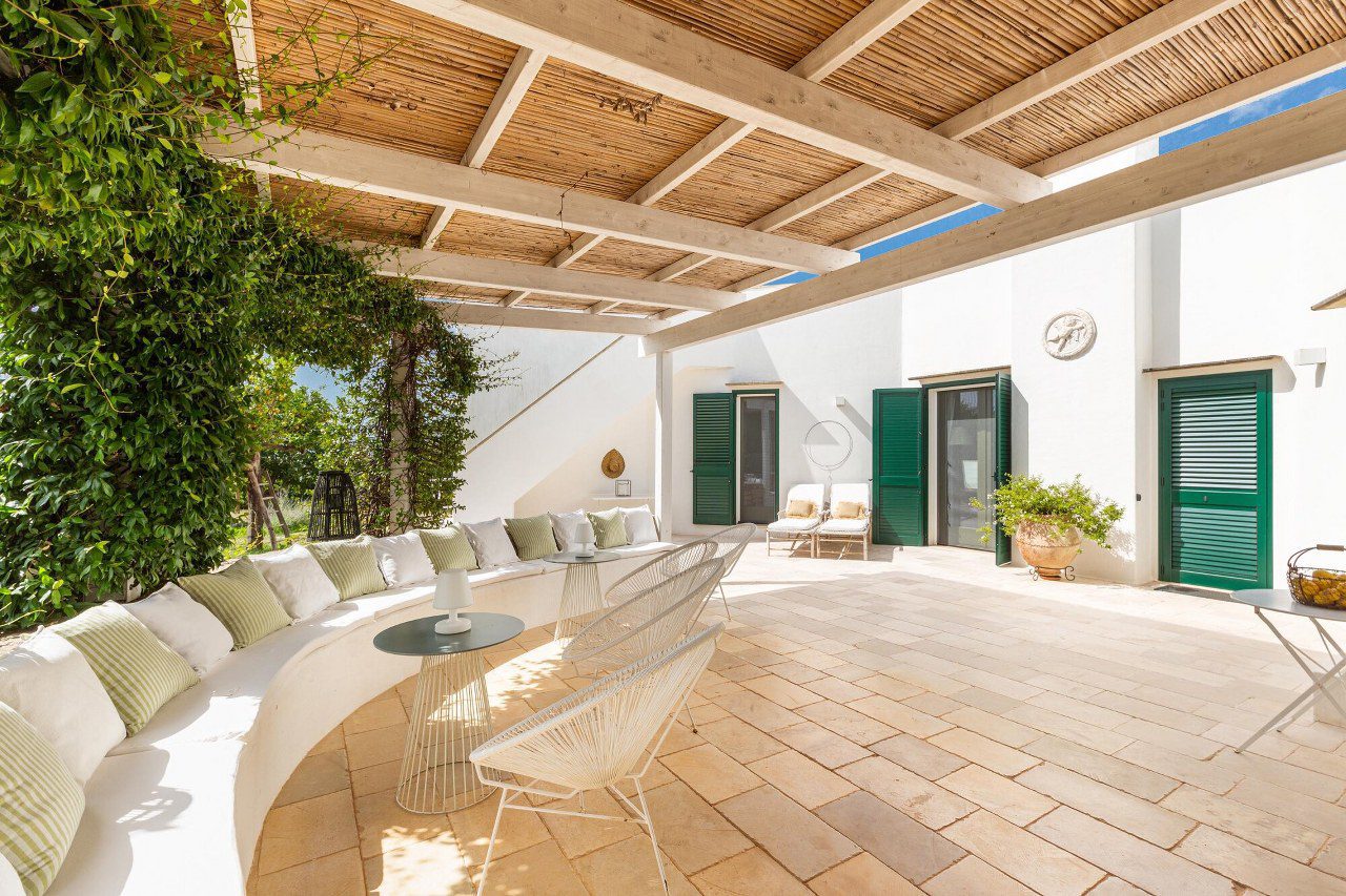 lussuosa_villa_vista_mare_con_Dependance_ d_amico_immobiliare_(17)