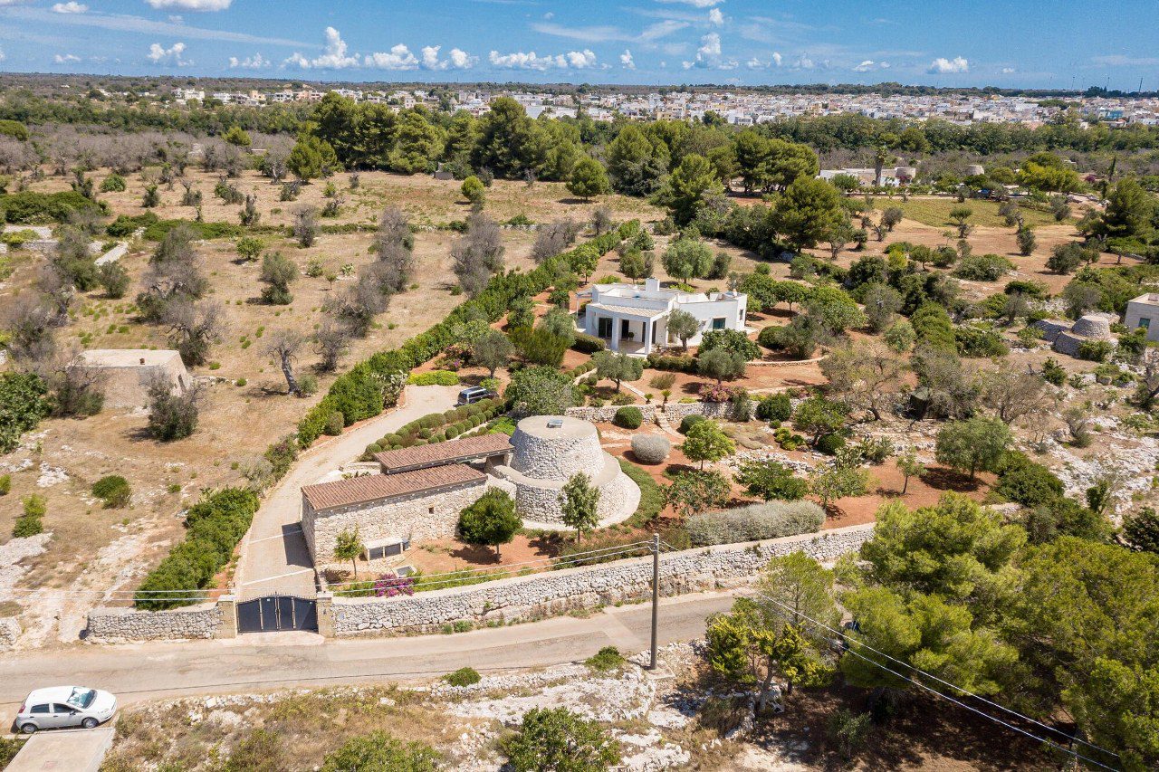 lussuosa_villa_vista_mare_con_Dependance_ d_amico_immobiliare_(4)