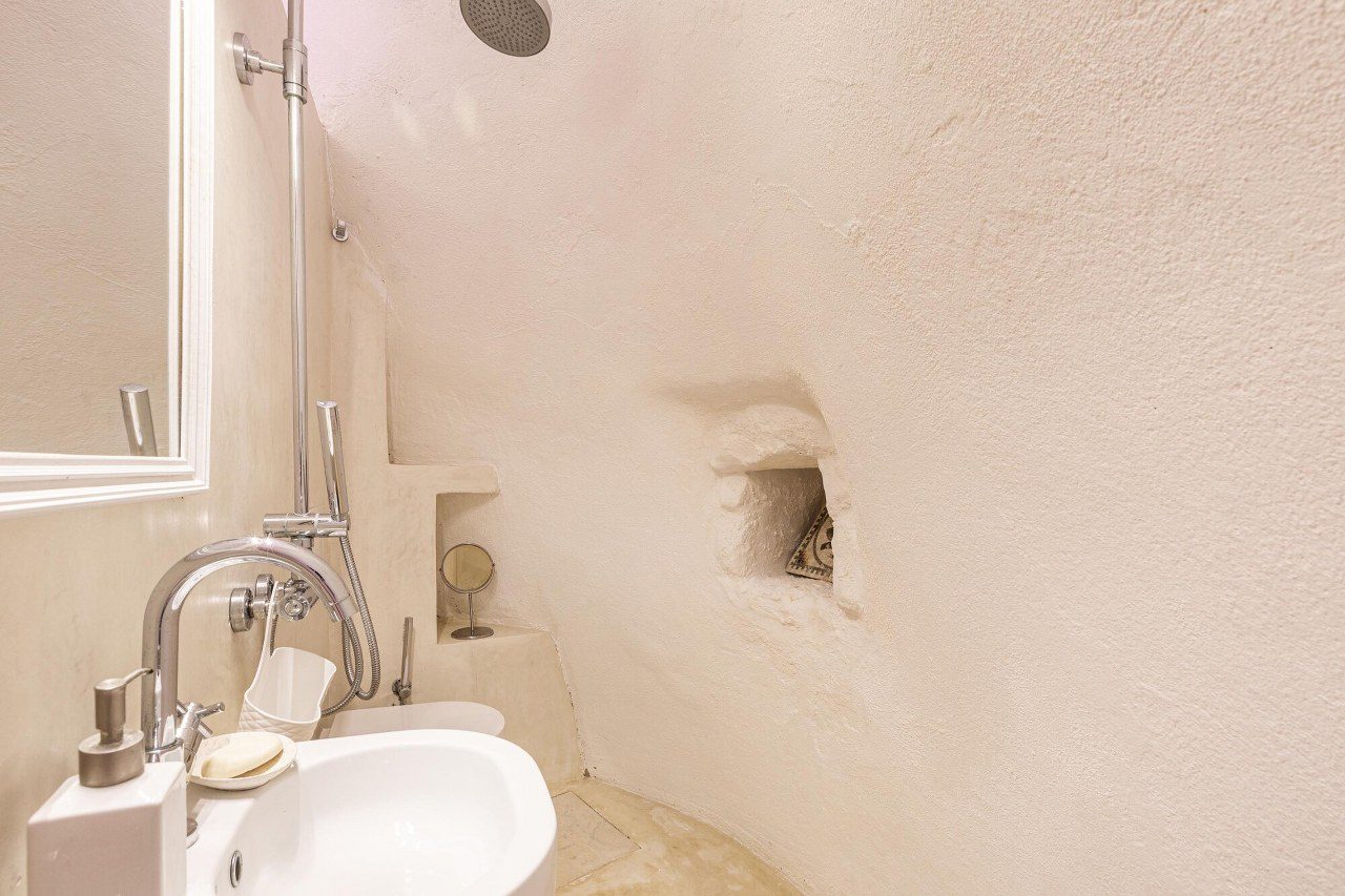 lussuosa_villa_vista_mare_con_Dependance_ d_amico_immobiliare_(40)