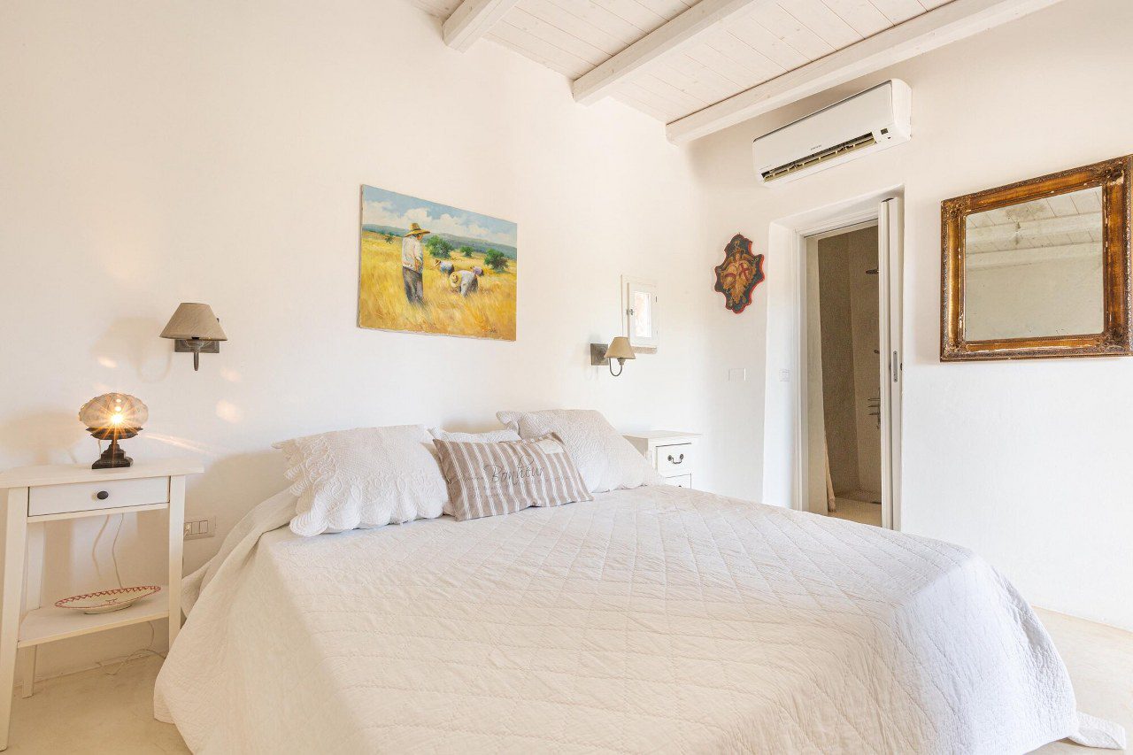 lussuosa_villa_vista_mare_con_Dependance_ d_amico_immobiliare_(43)