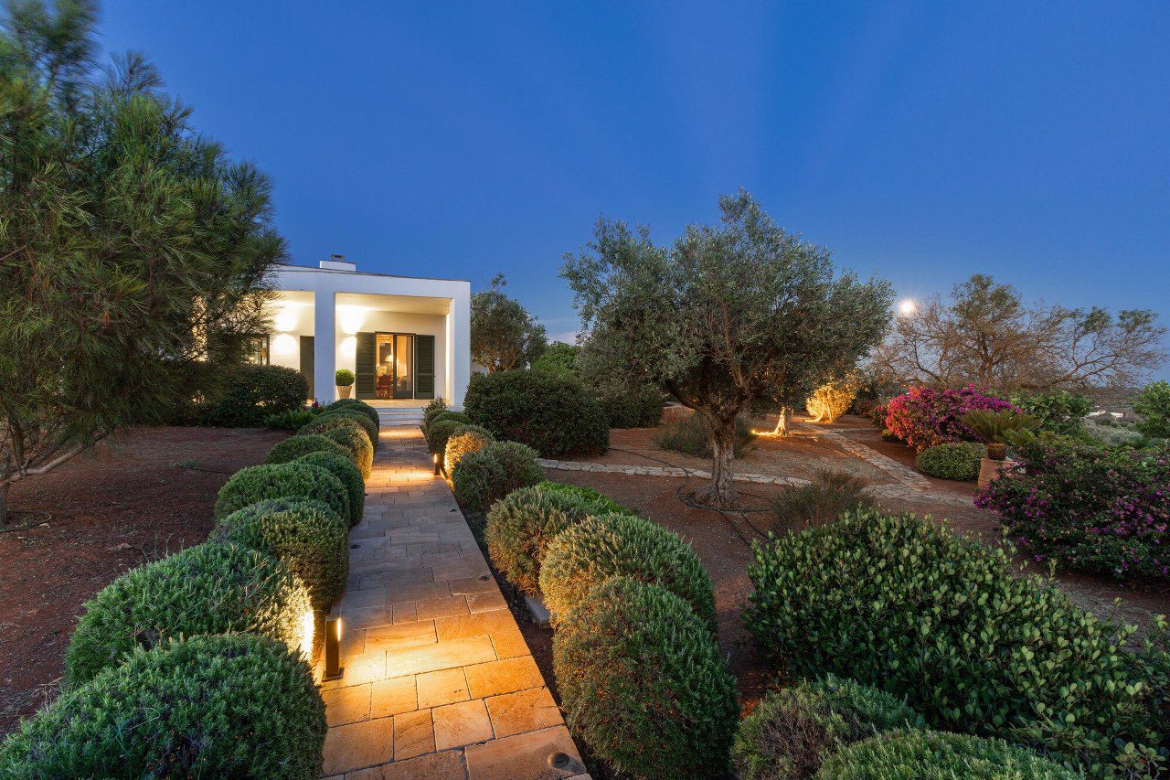 lussuosa_villa_vista_mare_con_Dependance_ d_amico_immobiliare_(61)