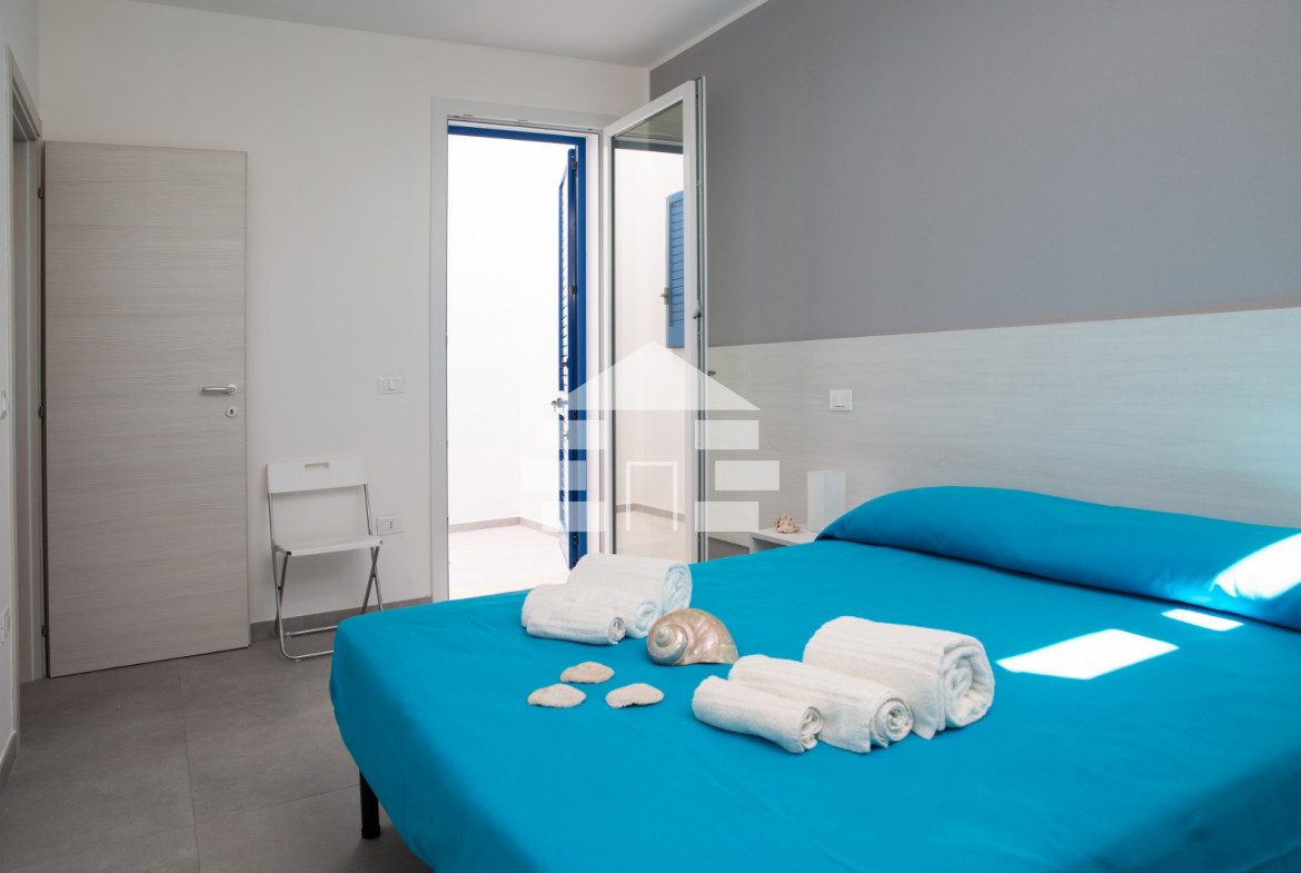 Villas for sale 500 meters from the sandy beach of Pescoluse