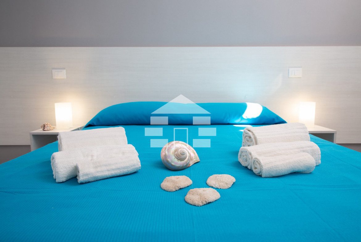 Villas for sale 500 meters from the sandy beach of Pescoluse