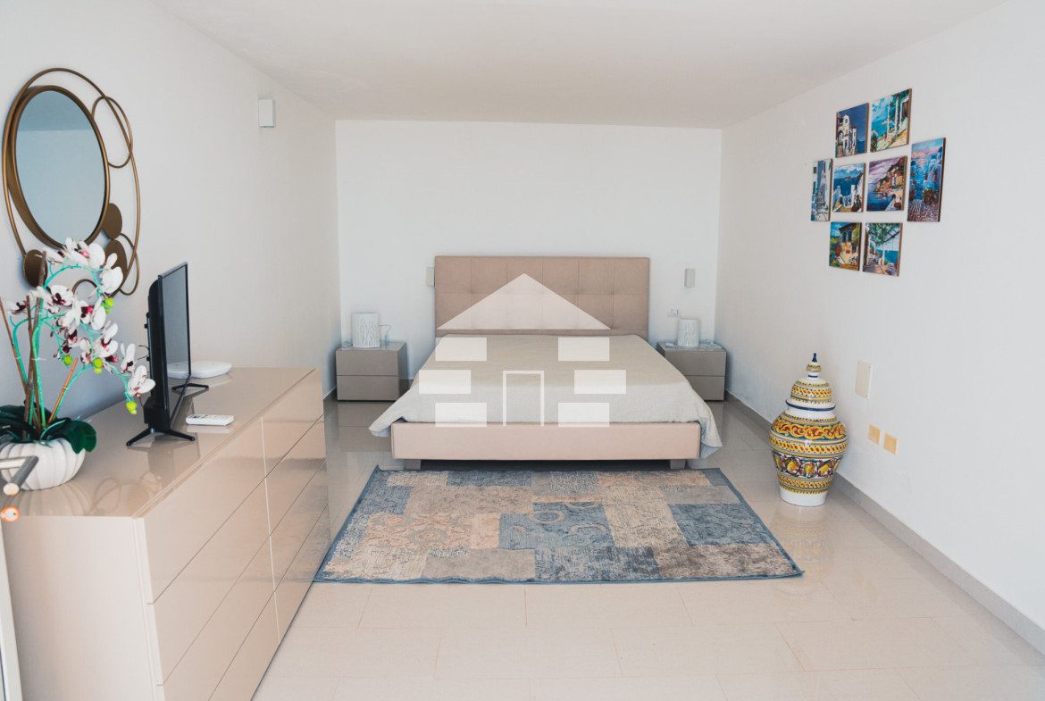 Villa di lusso con piscina mozzafiato sul mare di Santa Maria di Leuca