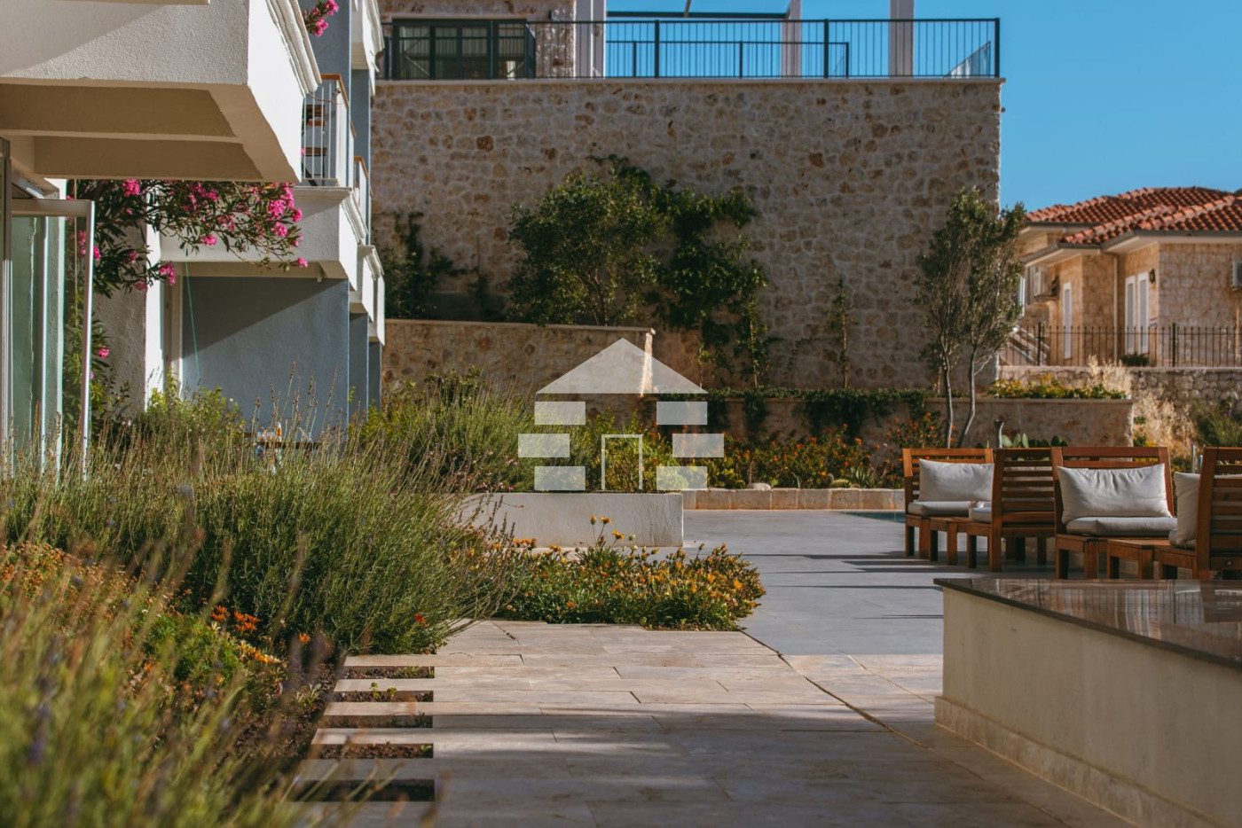 pexels-ahmetcotur-29702282 Dimora Lucilla – Lecce