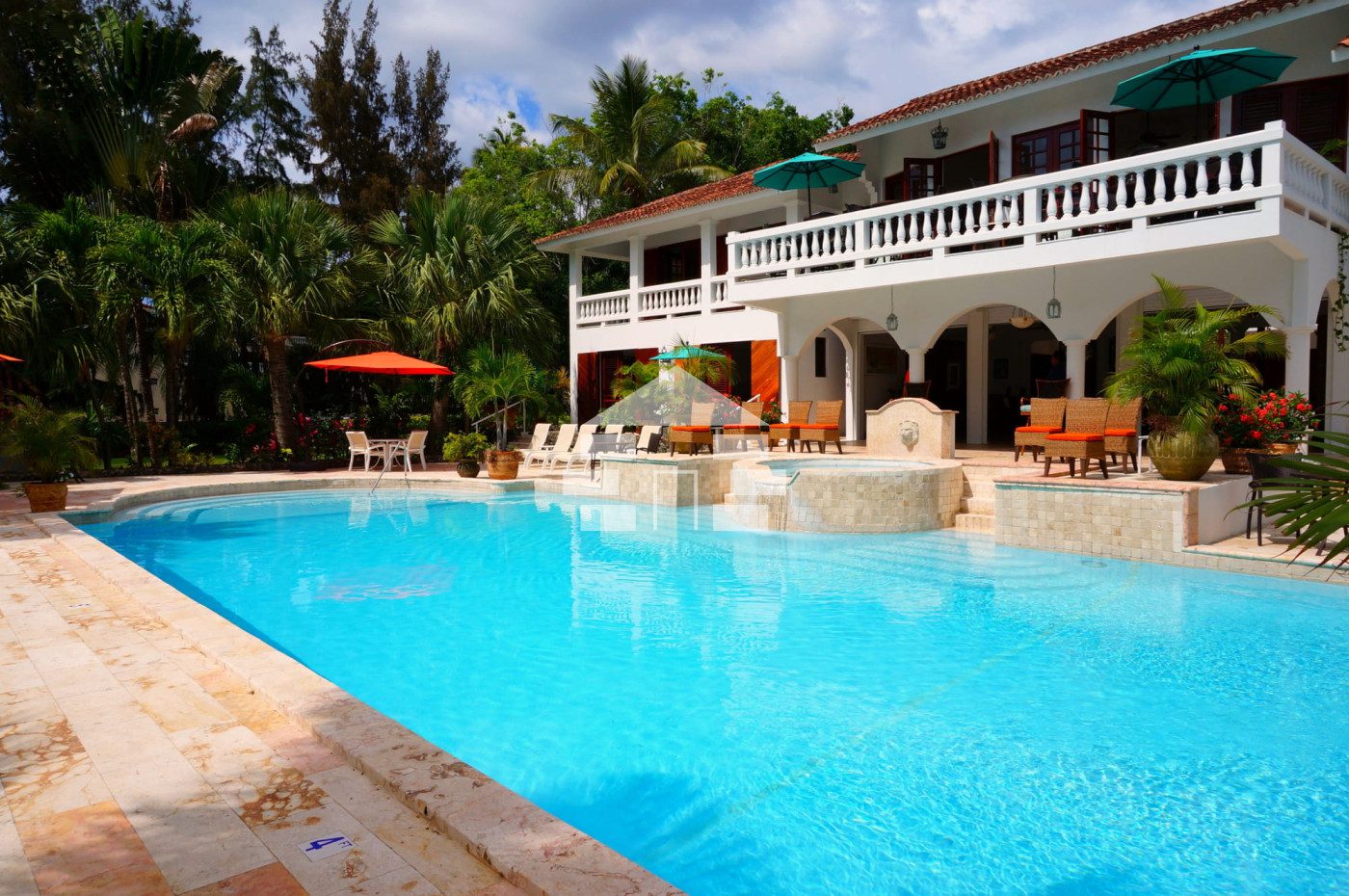 Villa con Piscina Deluxe – Sardegna