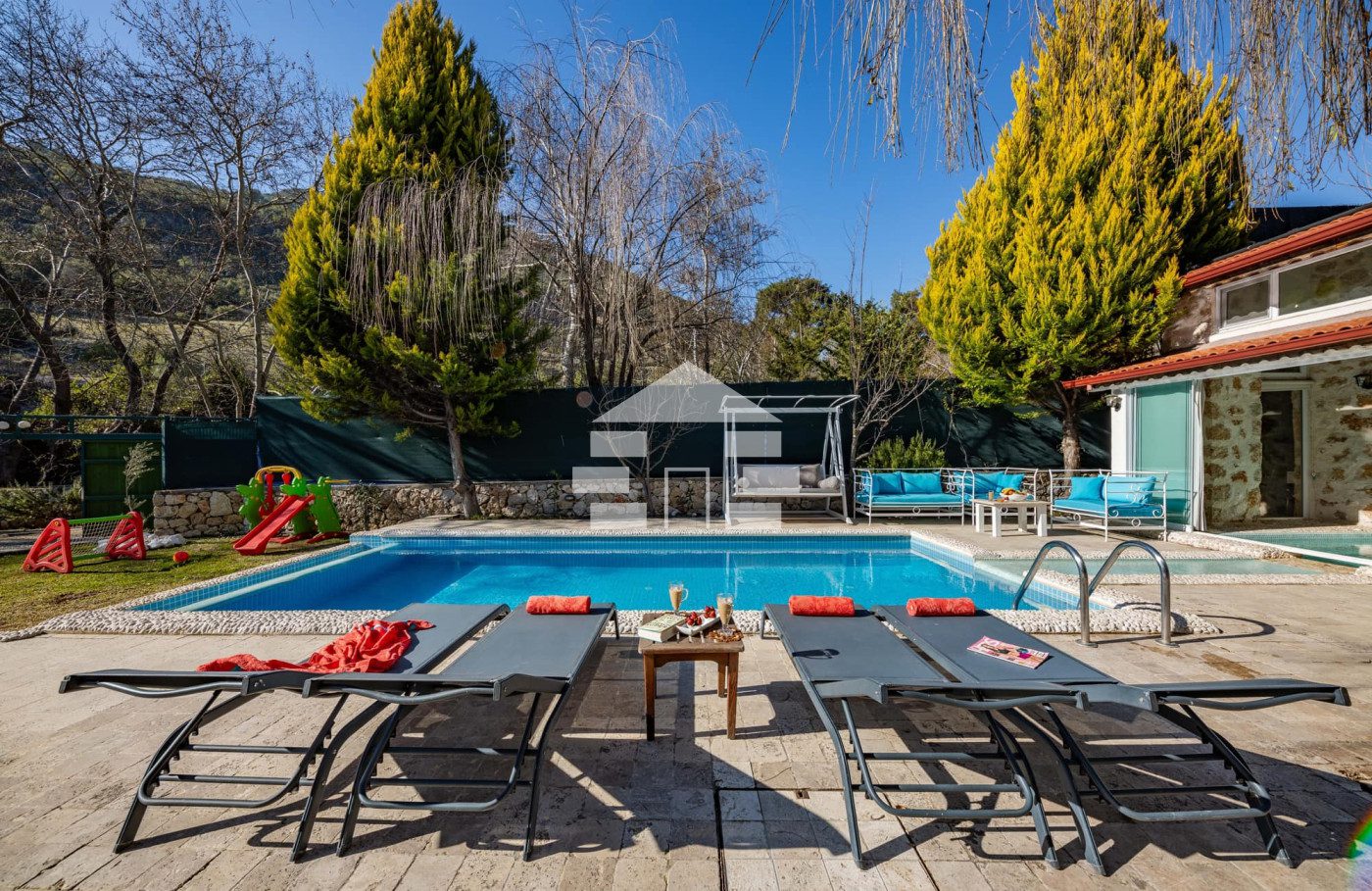 Villa in riva a mare